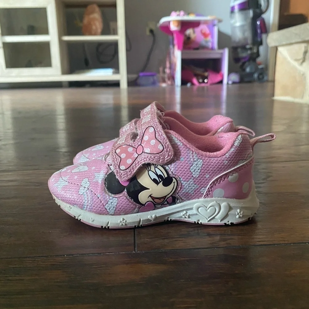 Disney Sneakers, Girls Pink and White, Size 7